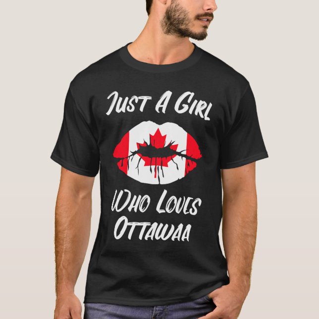 Camiseta Lips Mouth Love Canadian Flag Ottawa (Frente)