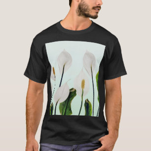 Camiseta Lírios Brancos Flores Azuis Sem Costura