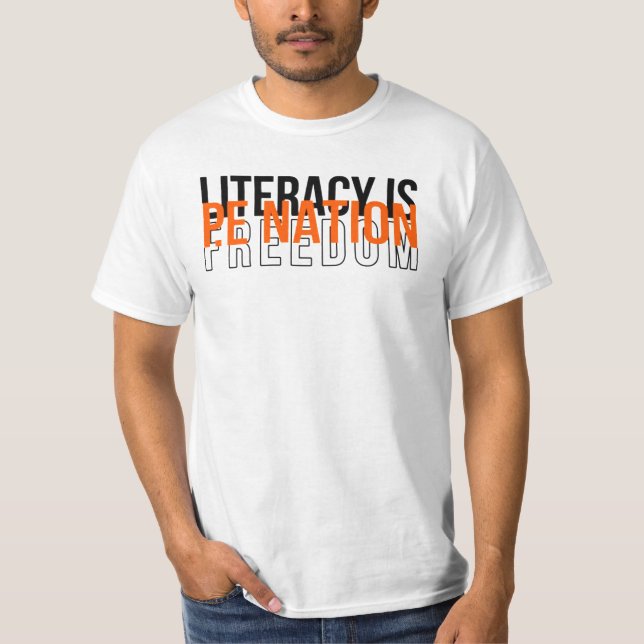 Camiseta Literacia é liberdade Vintage (Frente)