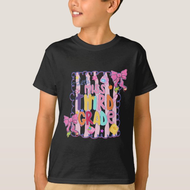 Camiseta Little Miss Third Grade First Day Of 3rd Grade Coq (Frente)