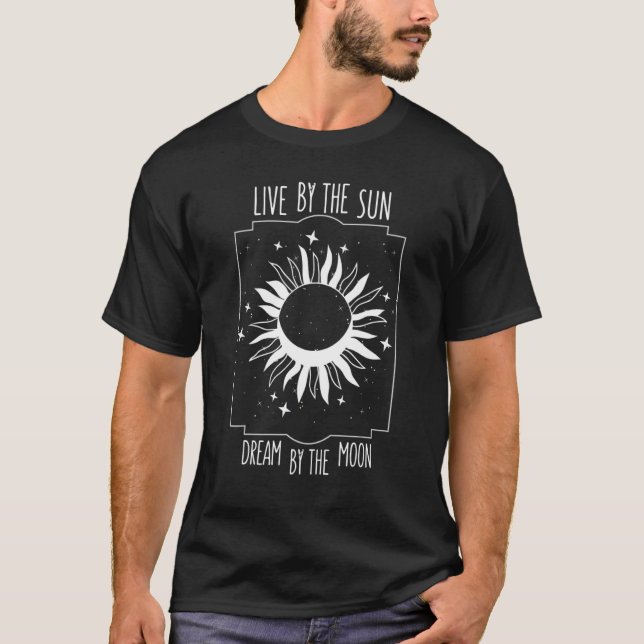 Camiseta Live By The Sun Dream By The Moon Boho (Frente)