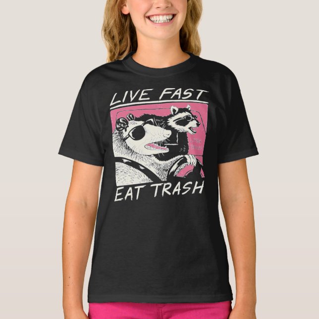 Camiseta Live Fast! Eat Trash! Essential T-Shirt (Frente)