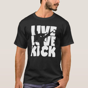 Camiseta Live Love Kick Female Karate Graphic