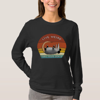 Camiseta Live Weird Possum  Opossum Puns Sunset Fake Your D