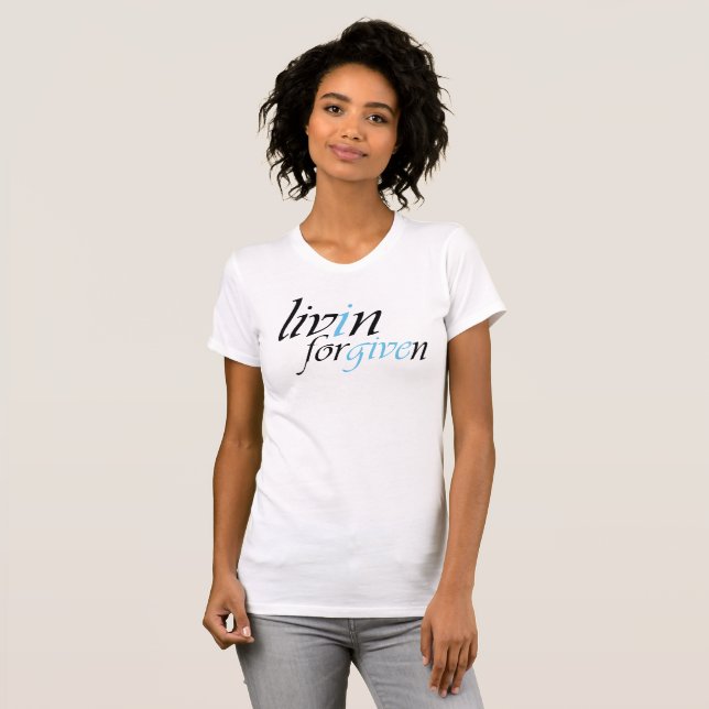 Camiseta "Livin Forgied" por Michael Crozz (Frente Completa)