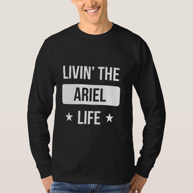 Camiseta Livin' The Ariel Life Family Reunion Squad First L (Frente)