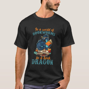 Camiseta Livro De Dragões Num Mundo De Bookworms