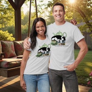Camiseta Livros Aconchegantes Gato Smoking Chá Bule de Chá