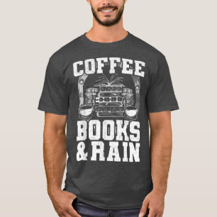 Camiseta Livros de Café e Livros de Chuva Lendo