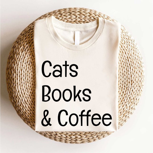Camiseta Livros de Gatos e Café Sobrevoam branco simples (Cats Books and Coffee Lover simple white T-Shirt)