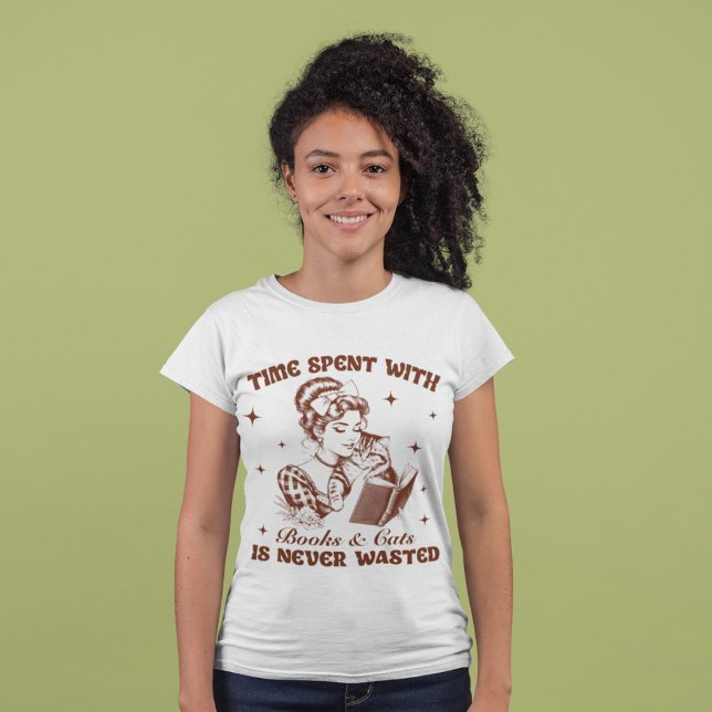 Camiseta Livros E Gatos De Meninas Retro (Criador carregado)