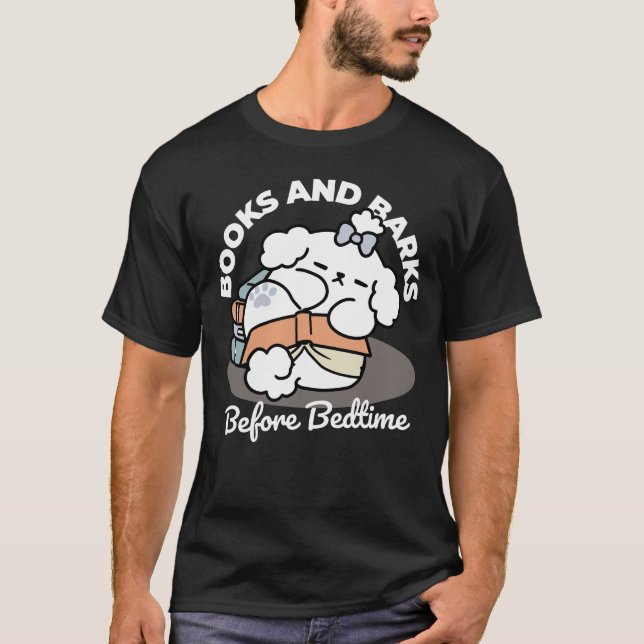 Camiseta Livros e Latidos - Design de Leitura de Cachorro S (Frente)