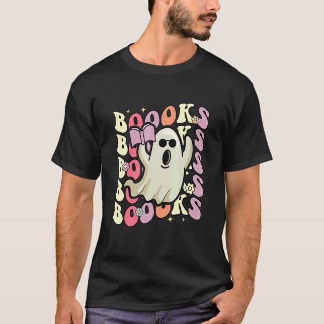 Camiseta Livros Fantasmas Livro de Groovy Lendo Professor d (Frente)