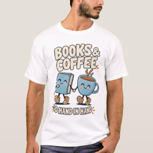 Camiseta Livros Fofos e Café Andam de Mãos Dadas Desenho An