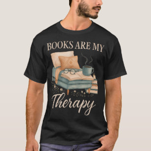 Camiseta Livros São Minha Terapia Estética de Cantinho Cozy