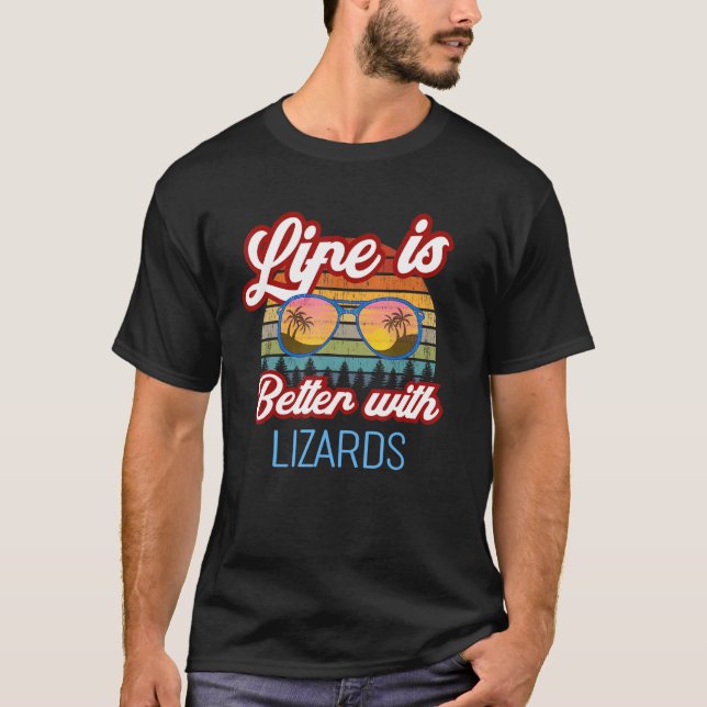 Camiseta Lizard Retro Sunset Life É Melhor Com Lizards! (Frente)