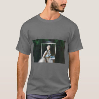 Camiseta Lizzy McAlpine Older Album Cover Inspired Art frie