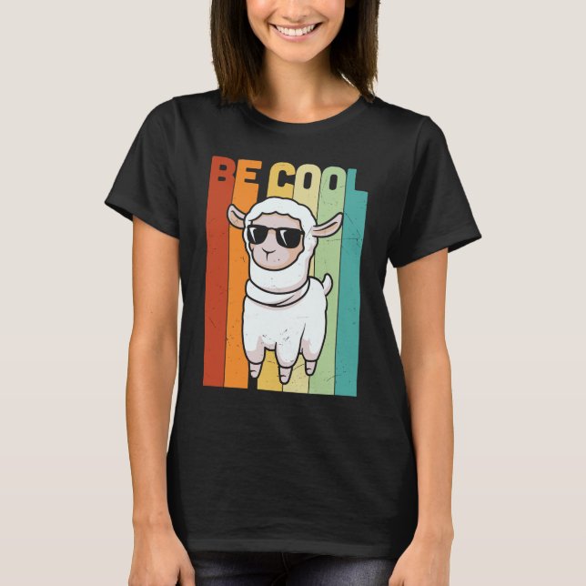 Camiseta Llama Funny Cute Retro Style Alpaca Graphic Plus (Frente)