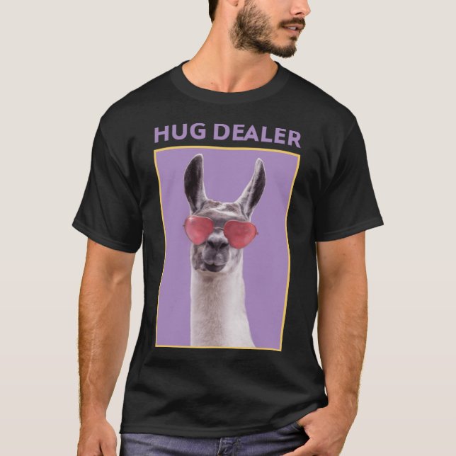 Camiseta Llama Hug Dealer Humor Pun Gráfico Adulto (Frente)