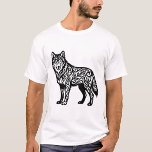 Camiseta Lobo Tribal Ornamental com Redemoinhos Decorativos