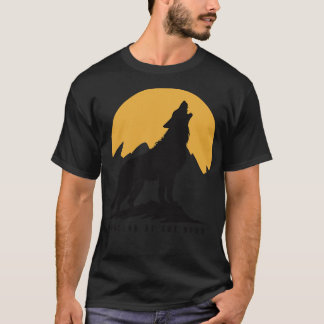 Camiseta Lobo uivando para a lua