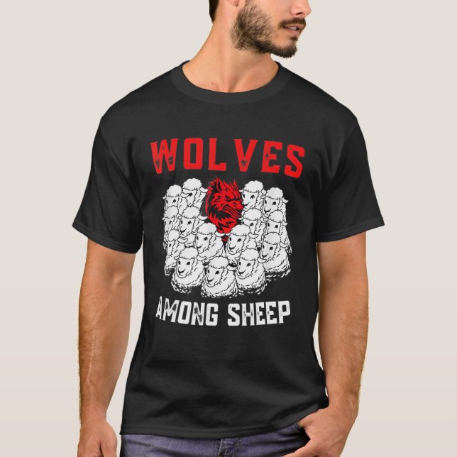 Camiseta Lobos Entre Ovelhas Eu Nascer Ser Lobo De Ovelhas (Frente)