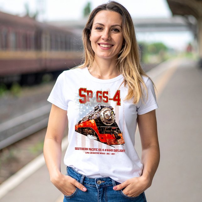 Camiseta Locomotiva Clássica do Pacífico Sul GS-4 (Southern Pacific GS-4 Daylight Steam Locomotive. Womens Basic T-Shirt)