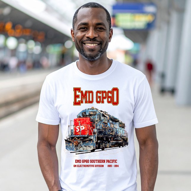 Camiseta Locomotiva diesel EMD GP60 do Pacífico Sul (EMD GP60 Diesel Locomotive of Southern Pacific. Mens Basic T-Shirt)