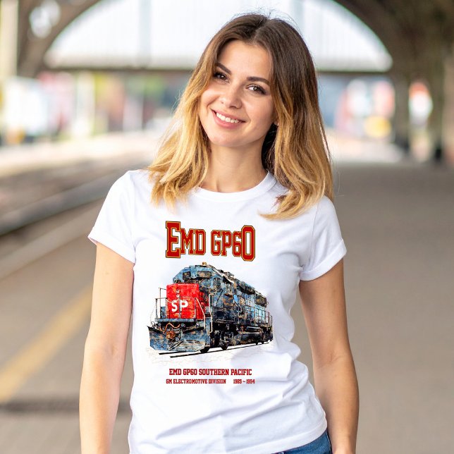 Camiseta Locomotiva diesel EMD GP60 do Pacífico Sul (EMD GP60 Diesel Locomotive of Southern Pacific. Womens Basic T-Shirt)
