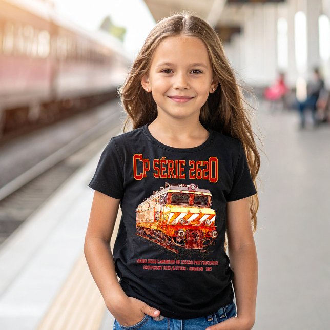 Camiseta Locomotiva elétrica CP Serie 2620. Loco Nez-Casse (CP Serie 2620 Electric Locomotive. Nez-Casse Train. Girl Basic T-Shirt)