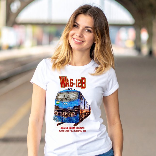 Camiseta Locomotiva WAG-12B. Caminho de ferro da Índia (WAG-12B Locomotive. Indian Railways freight Train. Womens Basic T-Shirt)