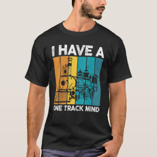 Camiseta Locomotive Rail Road Retro Eu Tenho Uma Mente De U