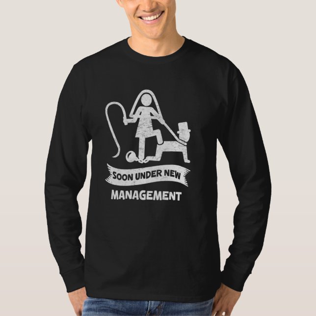 Camiseta Logo Sob Nova Administração Despedida de Solteiro  (Frente)