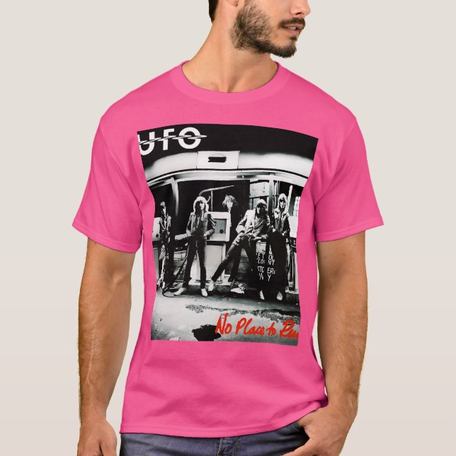 Camiseta Logotipo De Banda Ufo Trending (Frente)