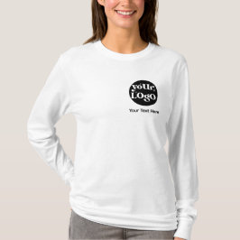 Camiseta Logotipo e texto minimalistas