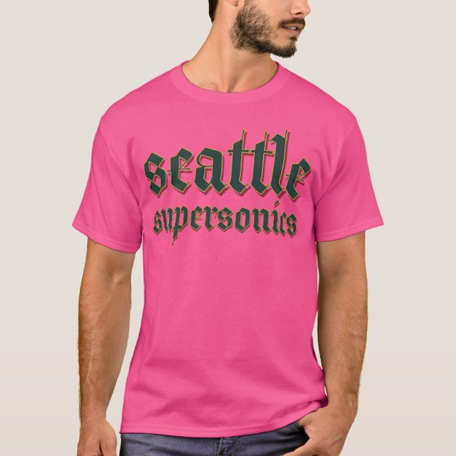 Camiseta Logotipo Gótico Seattle Supersonics (Frente)
