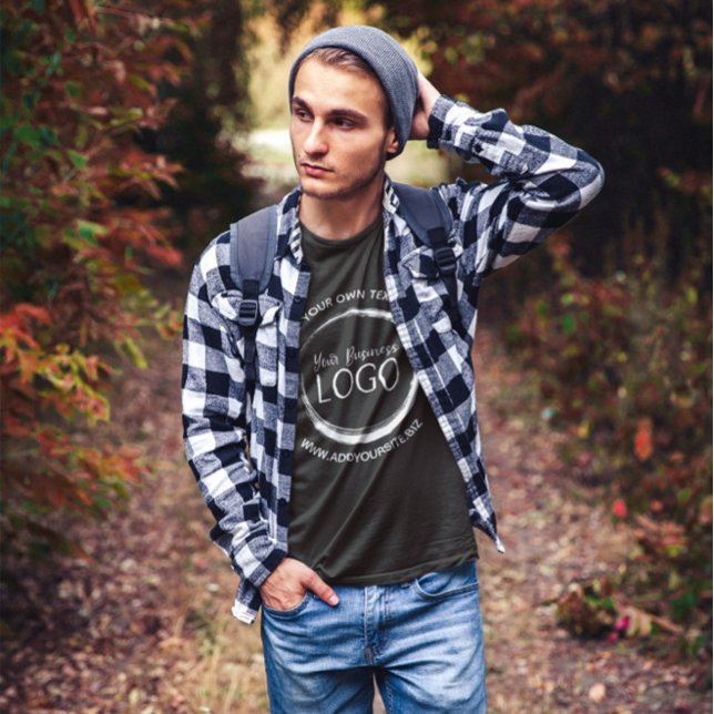 Camiseta Logotipo minimalista do círculo preto e branco (Dark Logo Tees)