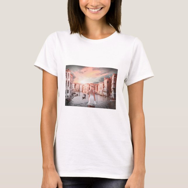 Camiseta Loira Em Veneza Romântica (Frente)