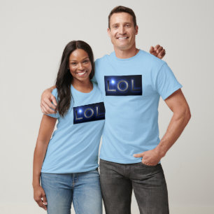 Camiseta LoL à venda.