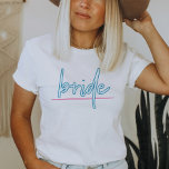 Camiseta LOLA Neon Blue e Pink 90s Noiva Bachelorette<br><div class="desc">Esta camisa de solteira apresenta uma redação inspirada no neon e é perfeita para a noiva no fim de semana da solteira. Par com qualquer uma das outras opções de camisa de Néon Lola para o grupo de solteiros para um olhar coeso. 💜 CORES SÃO EDITÁVEIS! Clique em 'editar design'...</div>