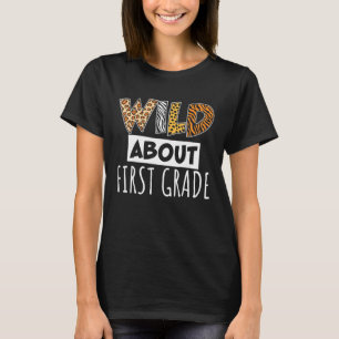 Camiseta Louco Por Professor Do Primeiro Ano Volta à Escola