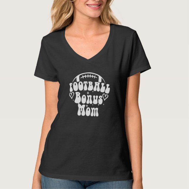 Camiseta Loud & Proud Football Bonus Mom Game Day Vibes Sen (Frente)