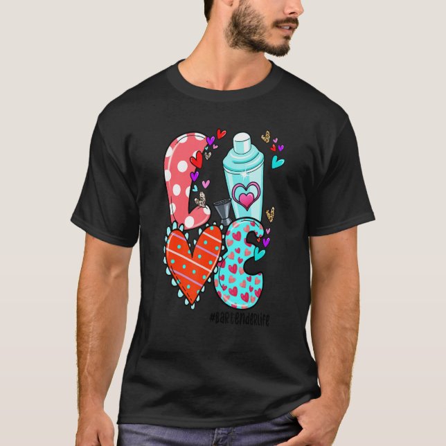 Camiseta LOVE Bartender Life Leopard Heart Valentine's Day  (Frente)