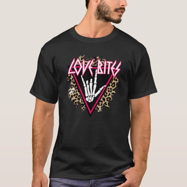 Camiseta Love Bites Rock Hand Lepard Feliz dia de os namora (Frente)