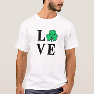 Camiseta LOVE Clover Shamrock Irlanda Rua texto baseado em