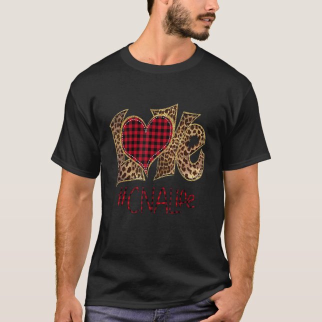 Camiseta LOVE CNA Life Leopard Plaid Valentine Day Nursing  (Frente)