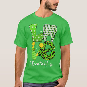Camiseta Love Dental Life Groovy St Patrick's Day Dentist S