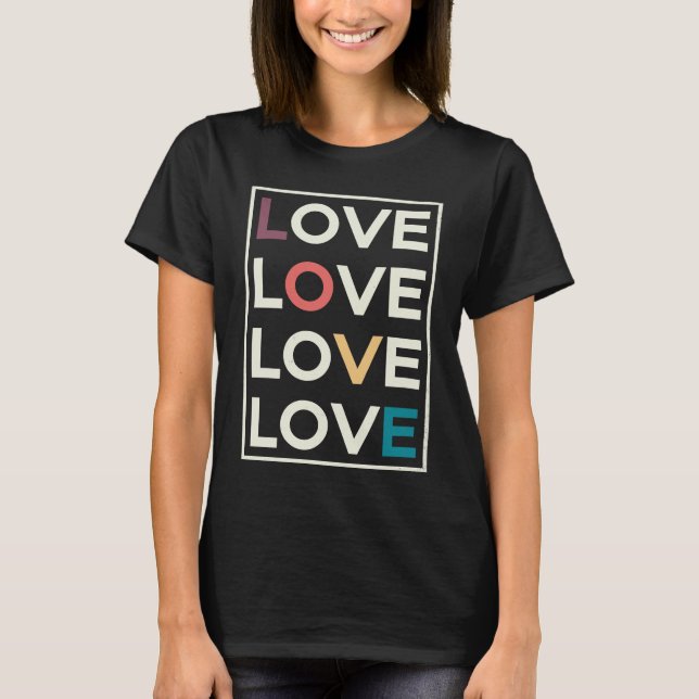 Camiseta Love Distressed Retro Look Block Lettering (Frente)