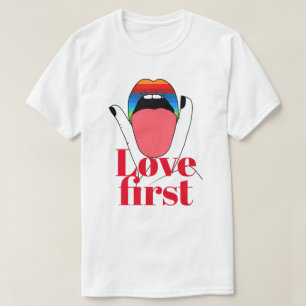Camiseta Love First