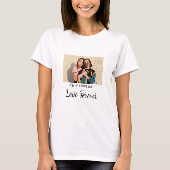 Camiseta Love Forever LGbtq casal orgulho adicionar nome de (Frente)